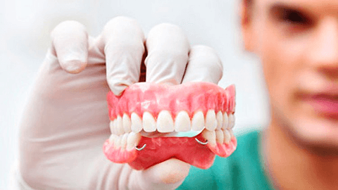 уход за стоматологическими протезами.png